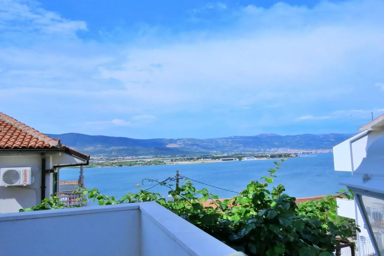 Apartman Liovic 120M2 Apartment Trogir