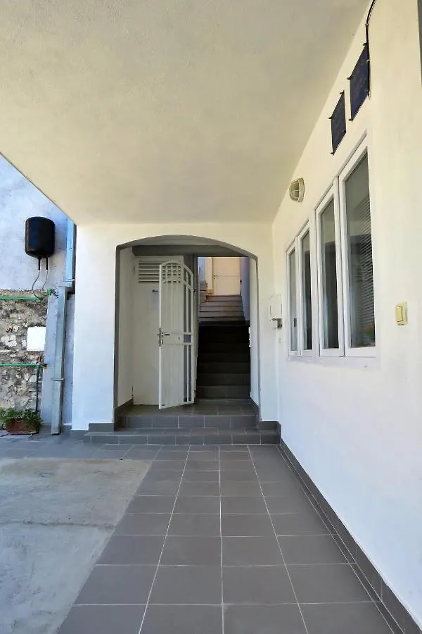 Apartman Liovic 120M2 Apartment Trogir Croatia