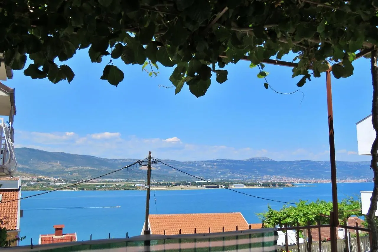 Apartman Liovic 120M2 Apartment Trogir