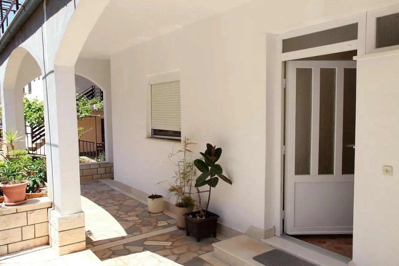 Apartman Liovic 120M2 Apartment Trogir
