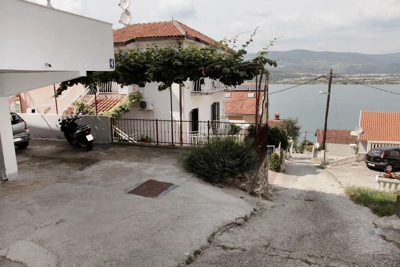 Apartman Liovic 120M2 Apartment Trogir