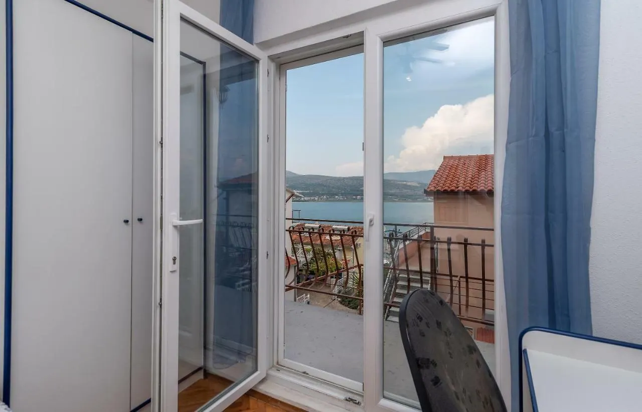 Apartman Liovic 120M2 Apartment Trogir 0*,