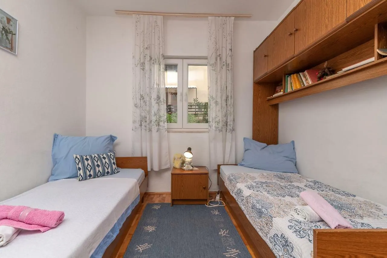 Apartman Liovic 120M2 Apartment Trogir