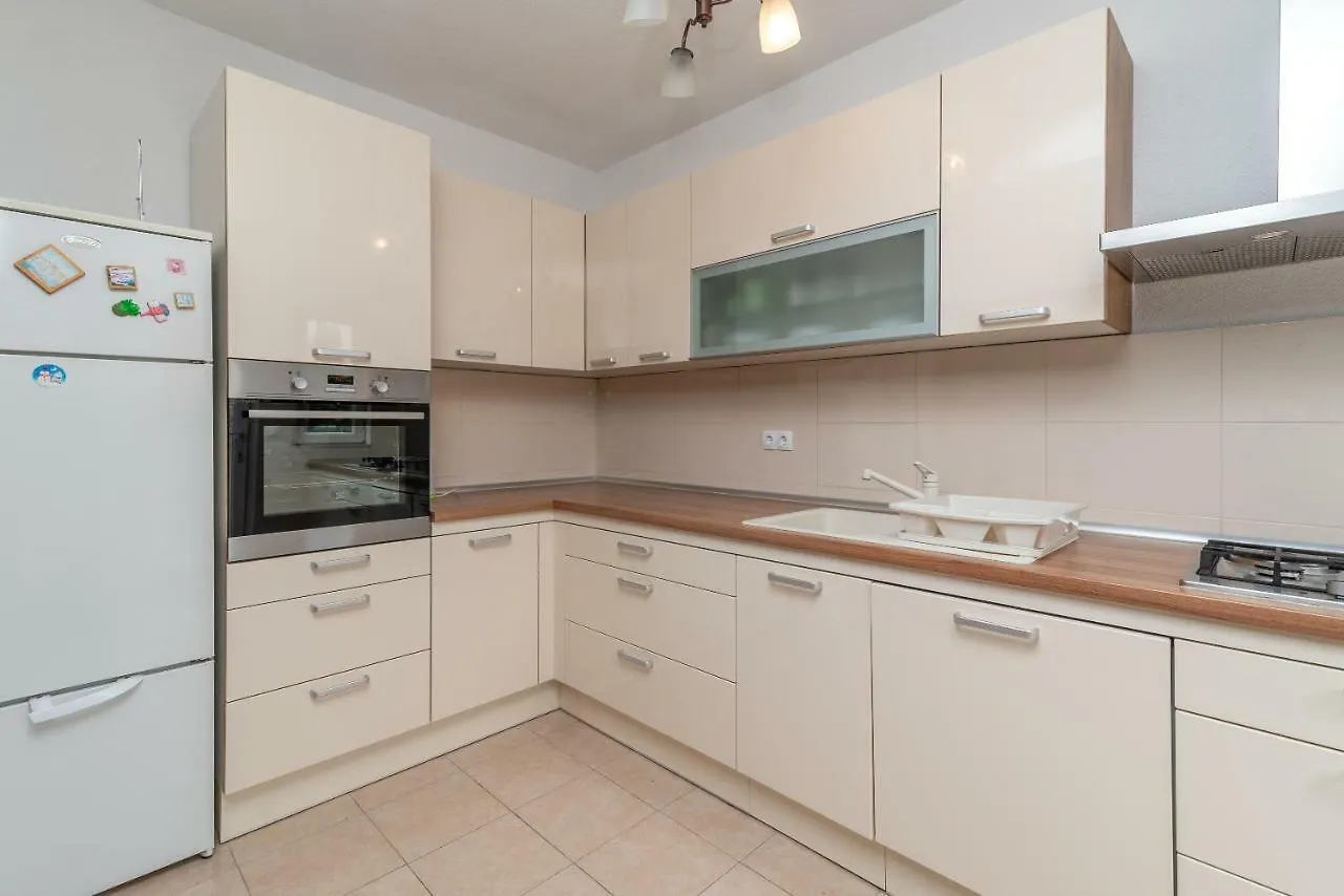 Apartman Liovic 120M2 Apartment Trogir
